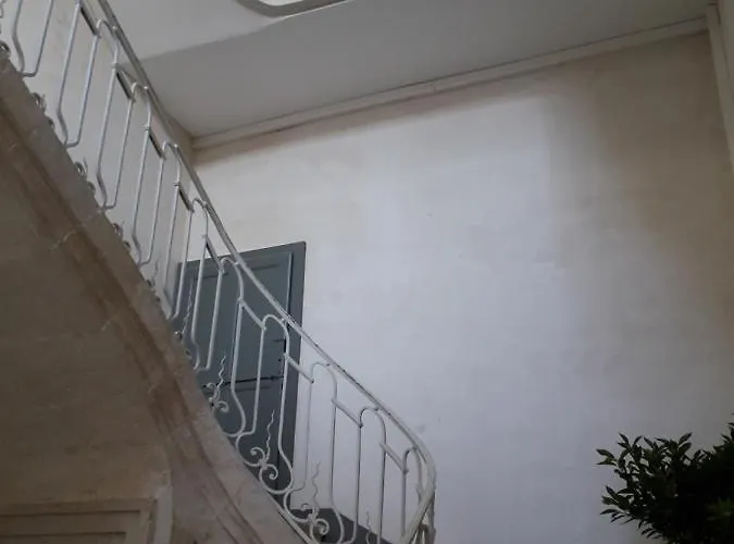 Tres Bel Dans Un Ancien Particulier Centre