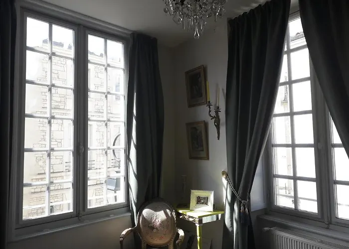 Δωμάτια σε οικογενειακή κατοικία Tres Bel Dans Un Ancien Particulier Centre *